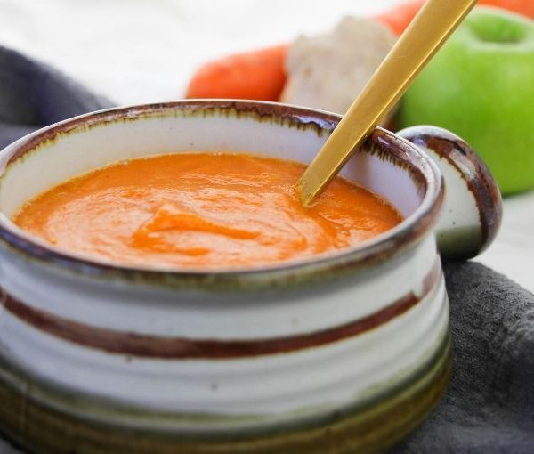 tasty roasted carrot soup